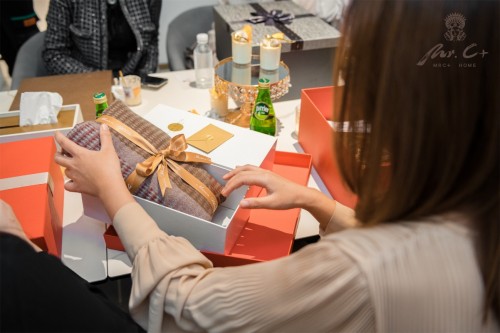 “城市的礼物”温暖上线  Mr.C+惊喜盲盒庆祝1周年