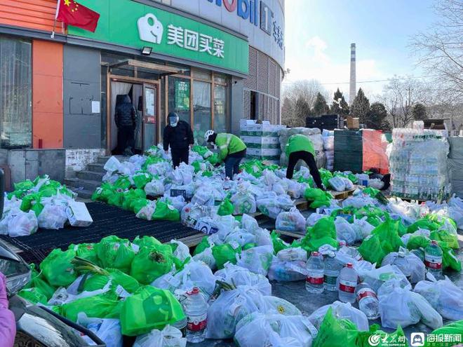 北京居民的骑手初体验：有人自己下单自己接，有人读博途中顺路送餐 