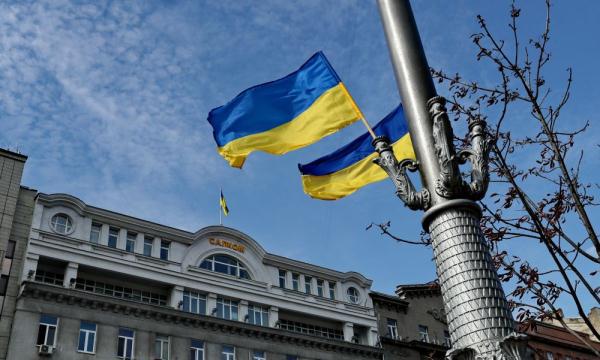 泽连斯基：乌克兰官员将不再能出于非公务目的出国旅行   