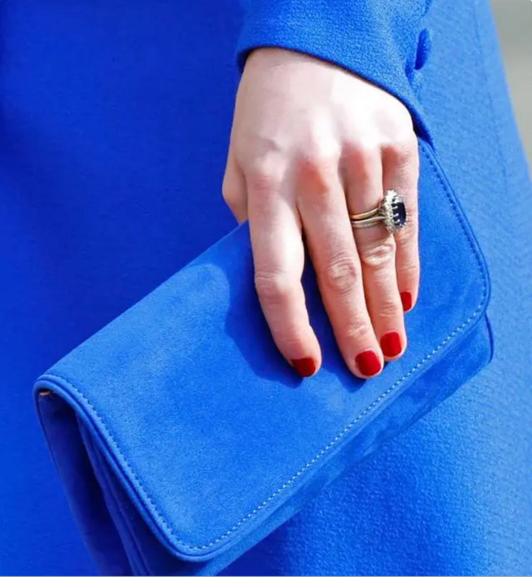 凯特涂红指甲油被骂上天，英国王室还有哪些奇葩规矩？