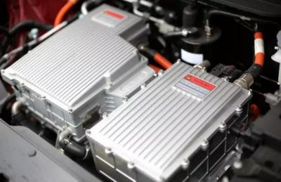 为什么电动汽车更换电池那么贵？