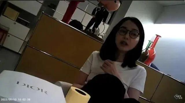 韩第一夫人被专案调查，尹锡悦逃得脱“青瓦台魔咒”吗？